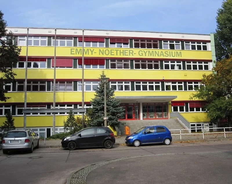 Emmy-Noether-Gymnasium