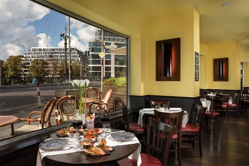 Meliá Tapas Restaurant & Bar
