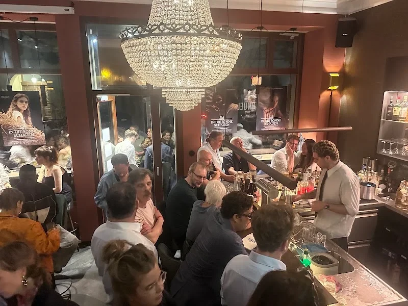Bar Buñuel