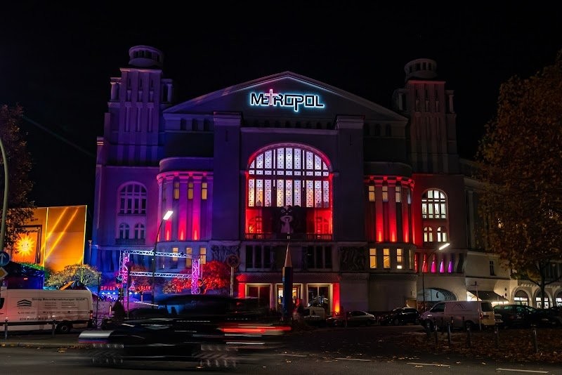 METROPOL