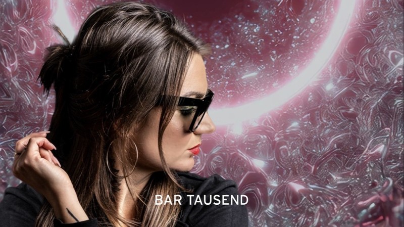 Tausend House: LIZZN