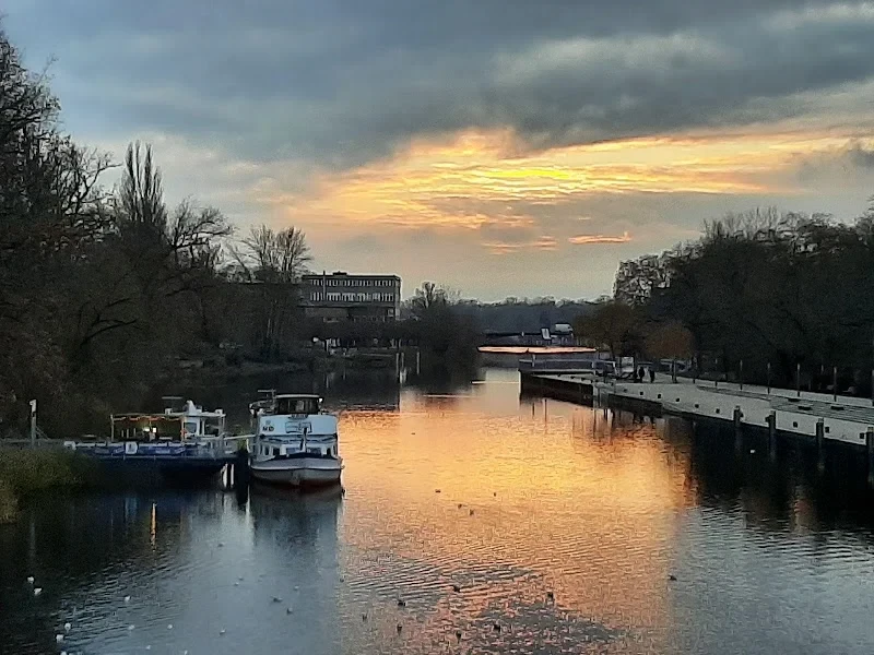Heinrich-Heine-Ufer