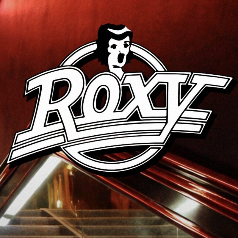 Roxy Regular
