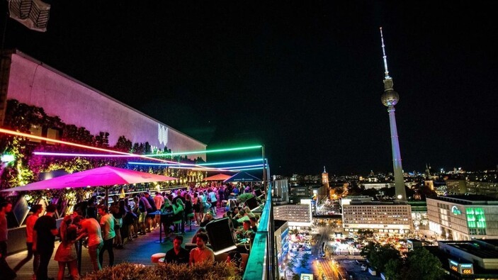 Rooftop Summer Opening | Weekend Club - Sa, 30.05.